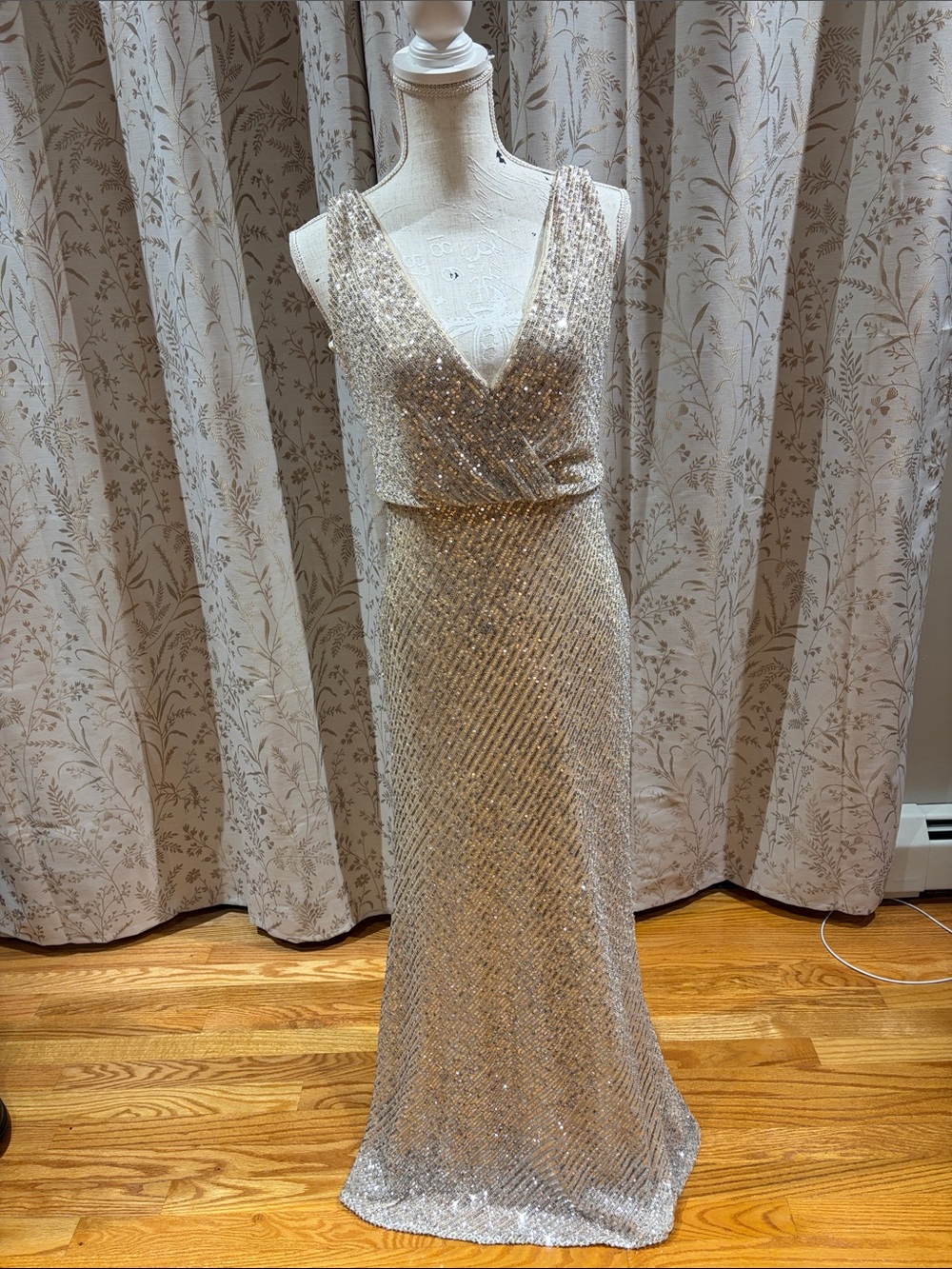 Sleeveless V-Neck Sequin Long Gown - Silver sequins with gold lining - size 6
